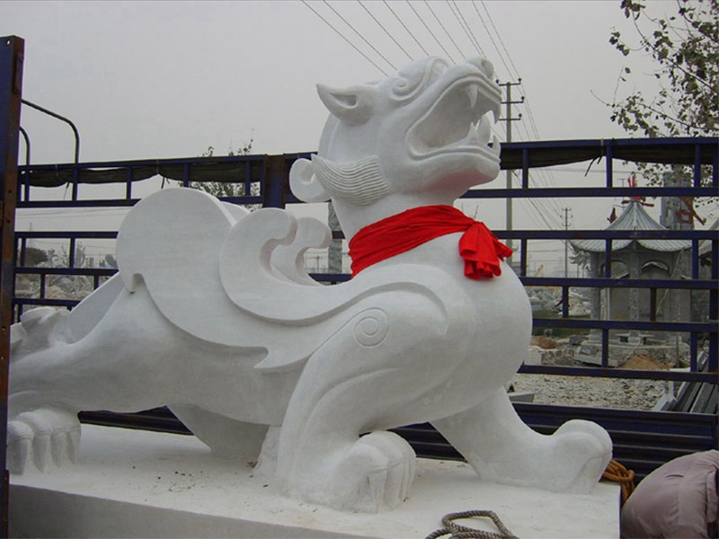 汉白玉新建石雕貔貅[编号127]