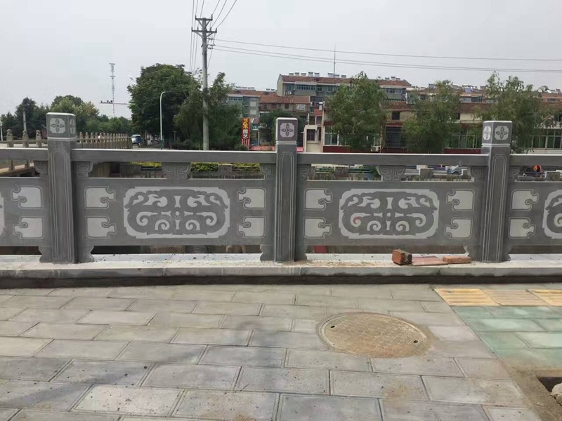 石护栏