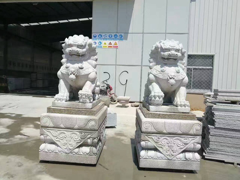 花岗岩石狮子
